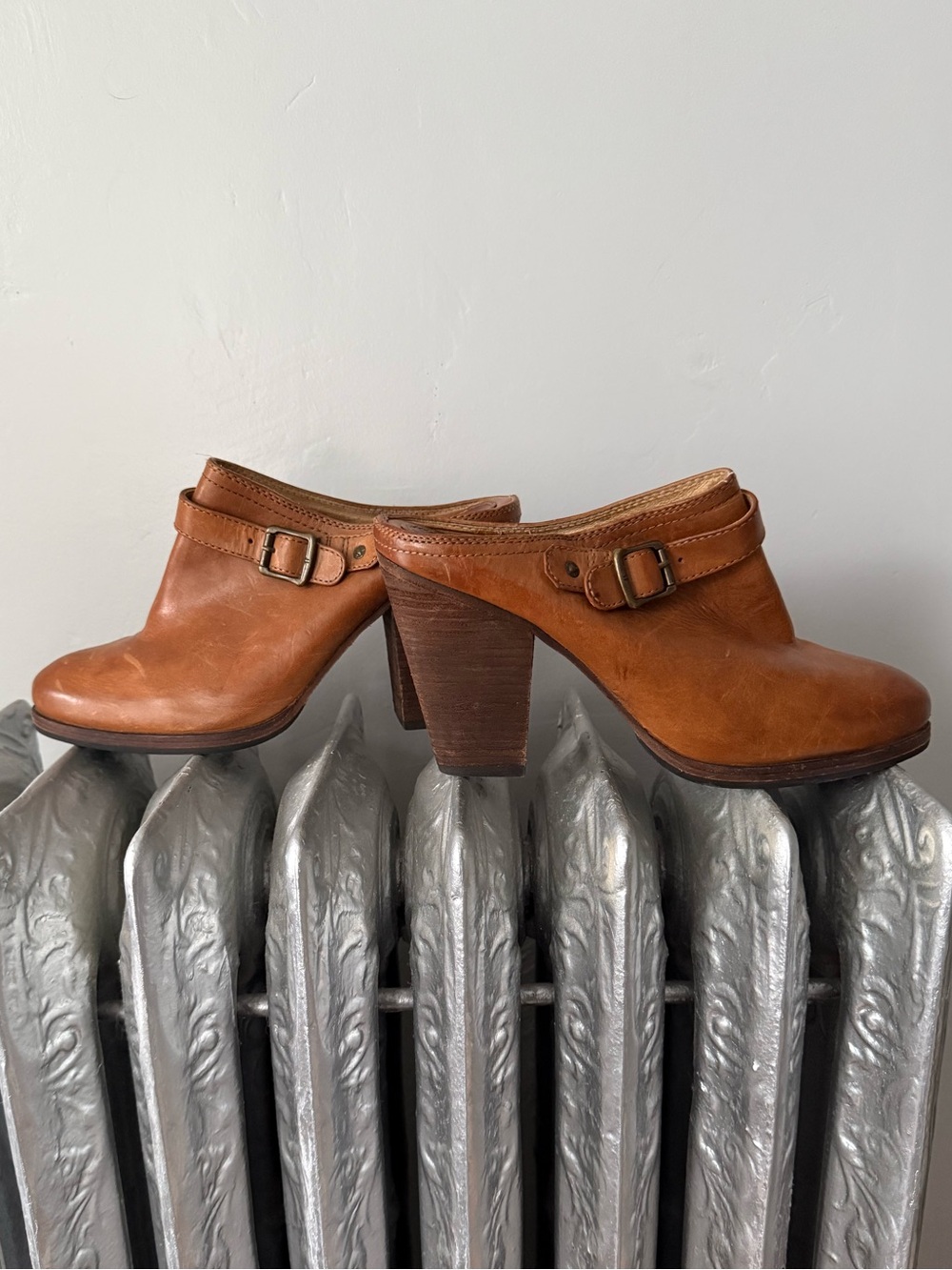 Frye Brown Leather Patty Slingback Clog Mules. Size 10